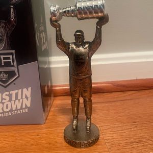 Dustin Brown LA Kings Replica Statue